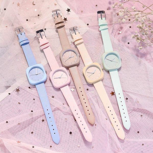 Детски квадратен часовник 