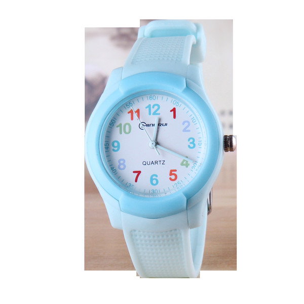 Čist model dječjeg sata za dječake i djevojčice sa silikonskim remenom