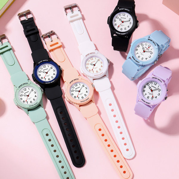 Спортен детски часовник със силиконова каишка