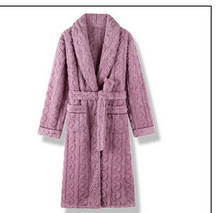 Дамски плюшен - халат в три цвята 