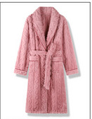 Поларен дамски халат с джоб и принт