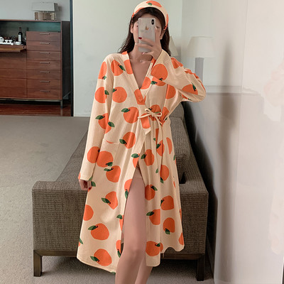 Ежедневен дамски халат с принт