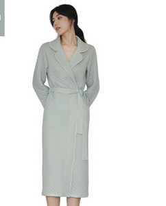 Нов модел дамски халат с джобове и колан