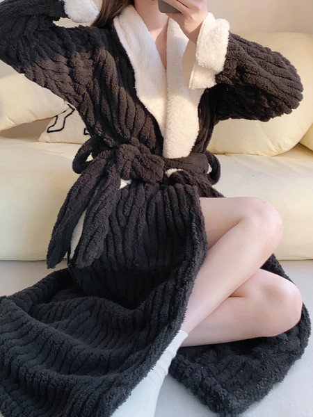 Дамски поларен халат с джоб и колан