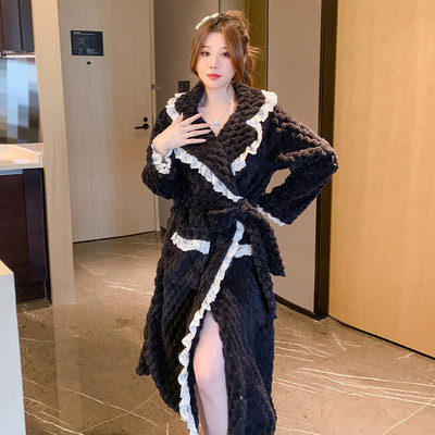 Нов модел домашен дамски халат с колан