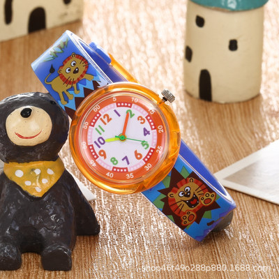 Παιδικό μηχανικό ρολόι με απλικέ για αγόρια και κορίτσια