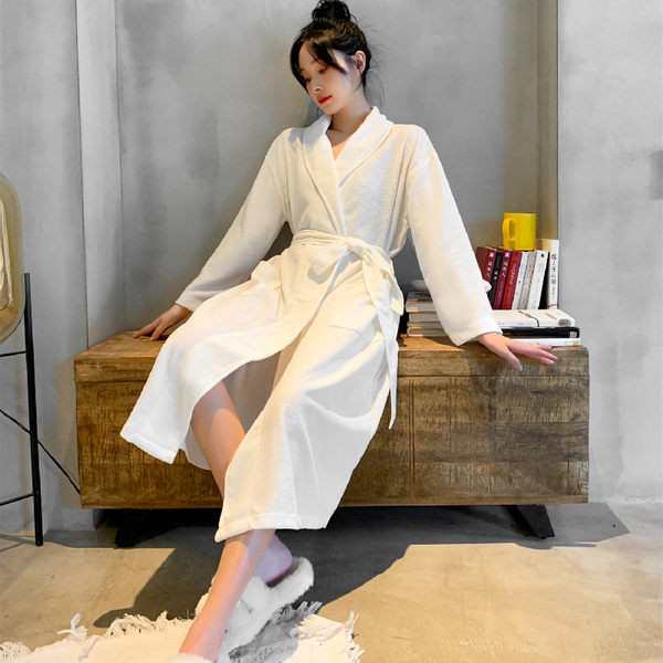 Ежедневен дамски халат в четири цвята 