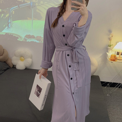 Ежедневен дамски халат с копчета