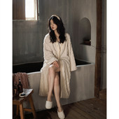 Нов модел дамски домашен халат с колан