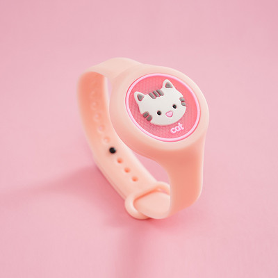 Детски анимационен часовник в различни цветове