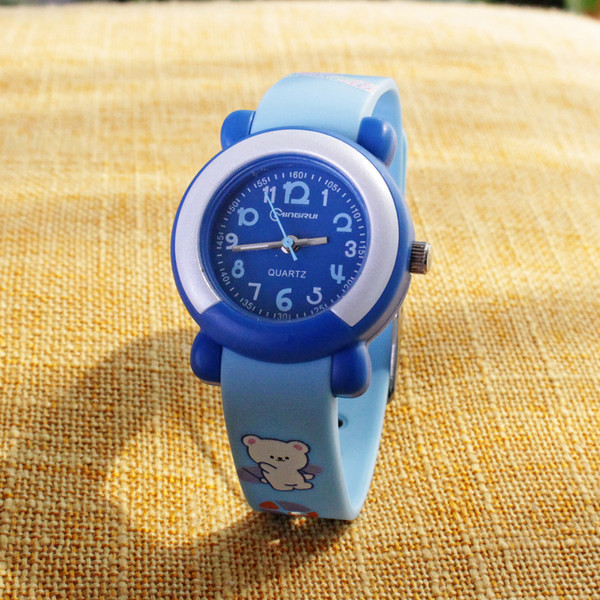 Детски часовник със силиконова каишка  -няколко цвята