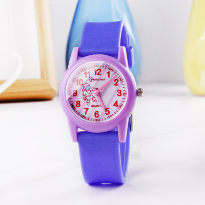 Ежедневен детски часовник със силиконова каишка