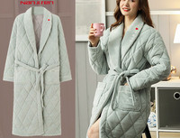 Домашен дамски капитониран халат с джобове