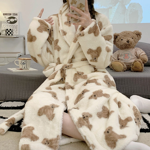 Дамски плюшен халат в два цвята 