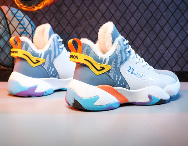 Krepšinio sportbačiai su apatiniu pamušalu