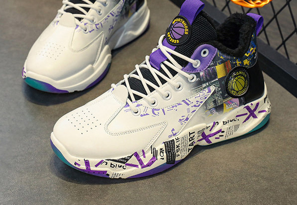 Мъжки баскетболни маратонки с подплата 