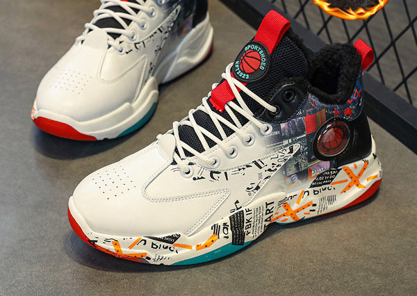 Мъжки баскетболни маратонки с подплата 