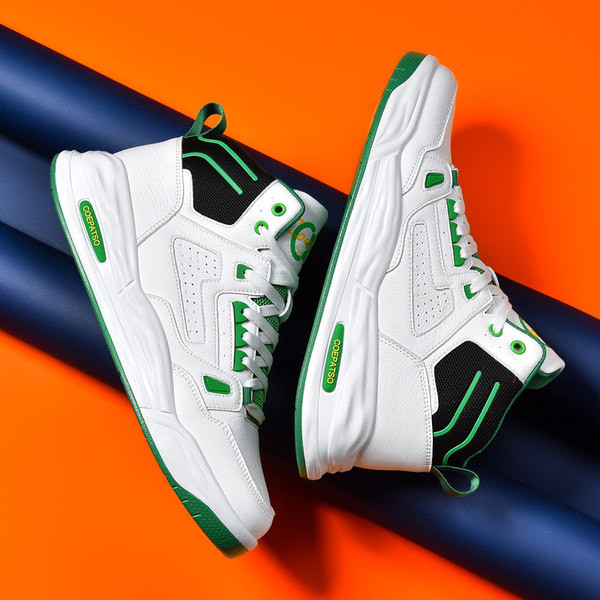 Meeste paeltega korvpallijalatsid