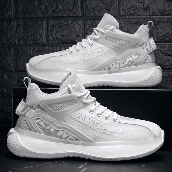 Muške košarkaške tenisice sa vezicama i natpisom od eko kože