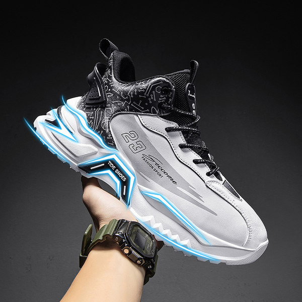 Vyriški krepšinio bateliai su raišteliais