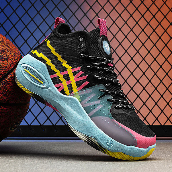 Meeste paeltega kõrge tallaga korvpallijalatsid