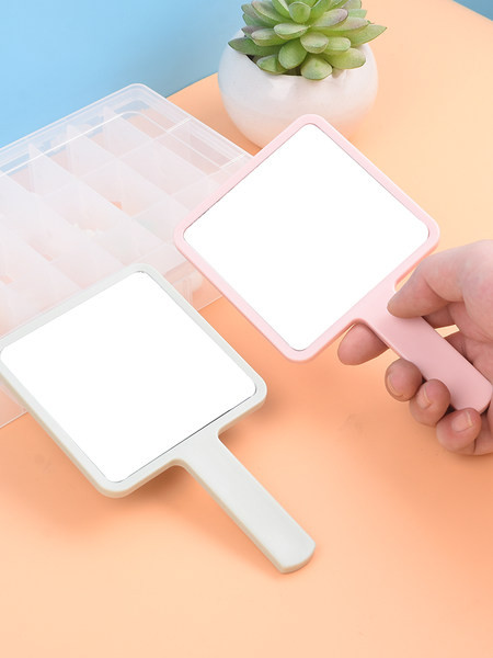 Kozmetikai hordozható tükör négyzet alakú