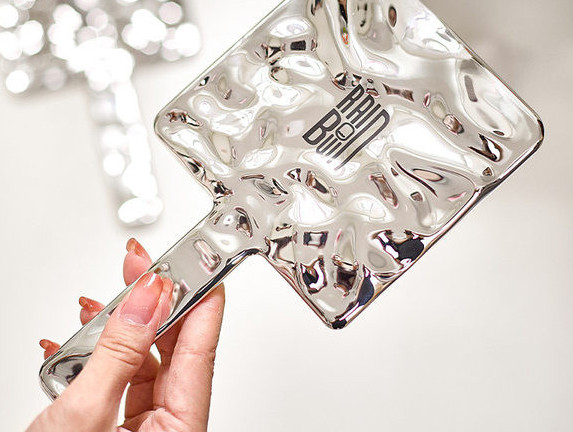 Moodne naiste peegel