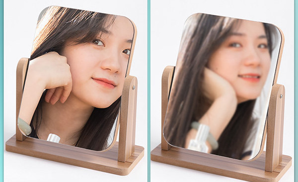 Kokkupandav kosmeetiline peegel