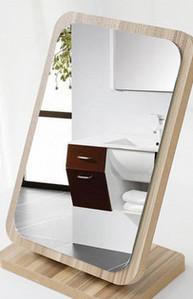 Erinevates värvides kokkupandav naiste peegel