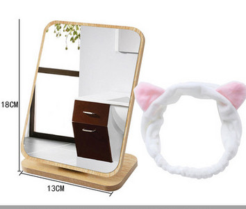 Puidust alusega kosmeetikapeegel