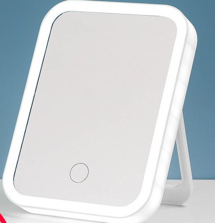 Meigi tegemiseks sobiv LED-peegel koos alusega