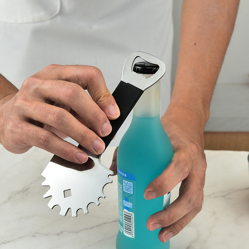 Grila skrāpja rīka BBQ tīrītājs ir piemērots jebkurai grilēšanas režģim vai režģim nerūsējošā tērauda bārbekjū birstes pagarinātais rokturis ar attaisāmo