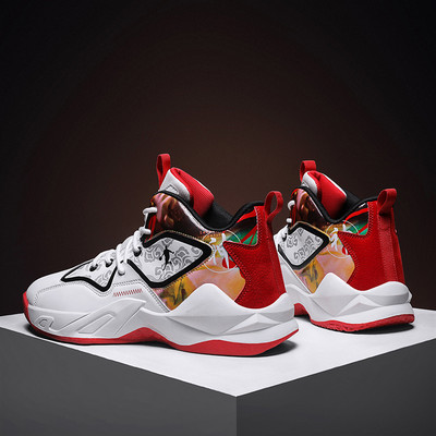 Sportlikud korvpallijalatsid