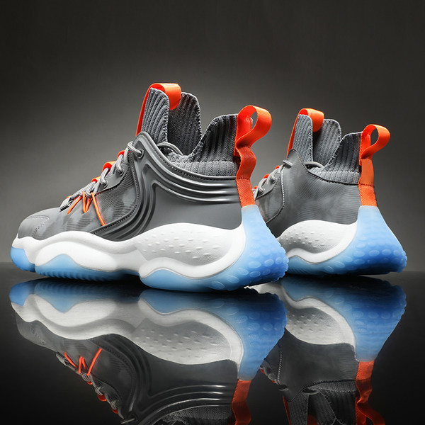 Sportlikud korvpallijalatsid