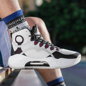 Sportlikud meeste kõrged tossud mitmes värvitoonis