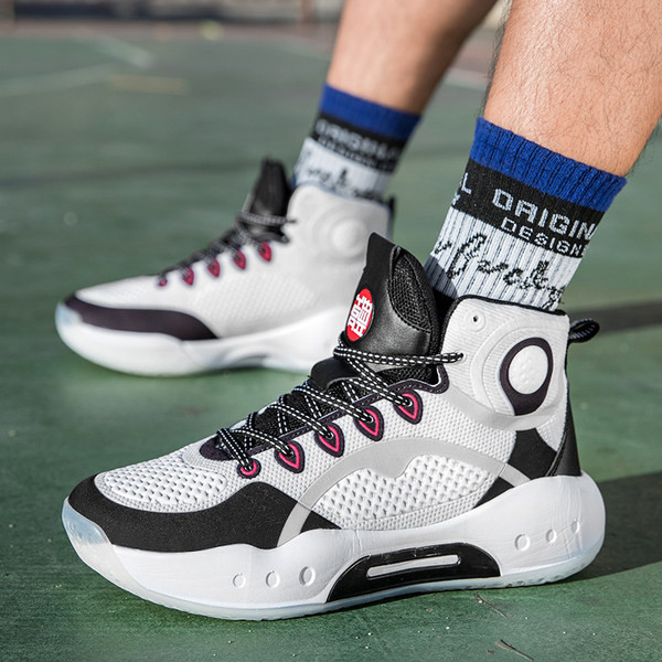 Sportlikud meeste kõrged tossud mitmes värvitoonis