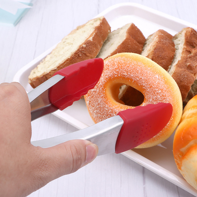 Mittekleepuvad grilltangid koos liigendilukuga silikoonist grilltangid salatileiva serveerimistangid köögiküpsetusvahendid