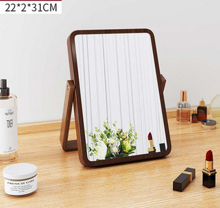 Puidust alusega kosmeetikapeegel