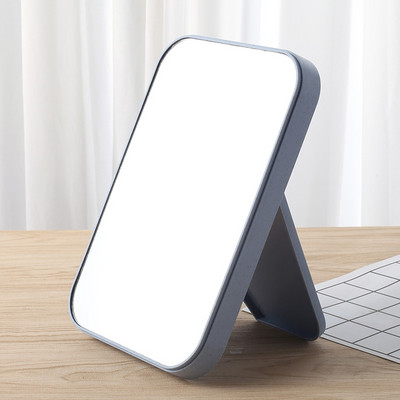 Naiste kokkupandav neljas värvitoonis peegel