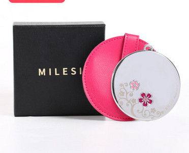 Kaasaskantav nahast korpusega kosmeetiline peegel