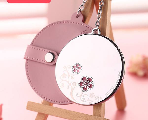 Kaasaskantav nahast korpusega kosmeetiline peegel