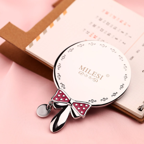 Väike kaasaskantav lintpeegel