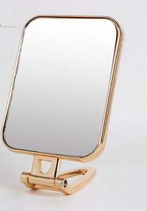 Kozmetičko stolno ogledalo