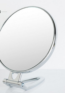 Kozmetičko stolno ogledalo