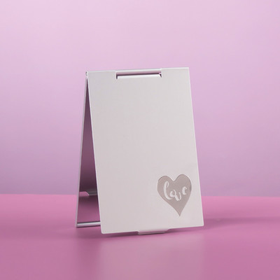 Φορητός καλλυντικός καθρέφτης