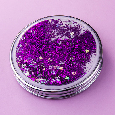 Kaasaskantav läikiva efektiga peegel