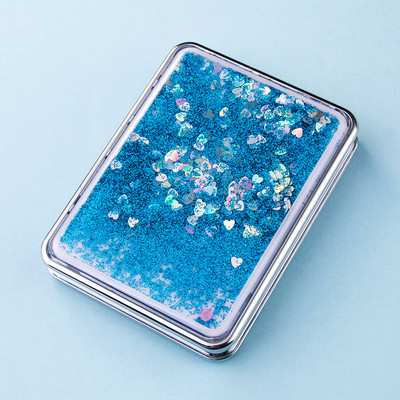 Kaasaskantav läikiva efektiga peegel