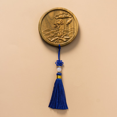 Novi model ogledala s resicama