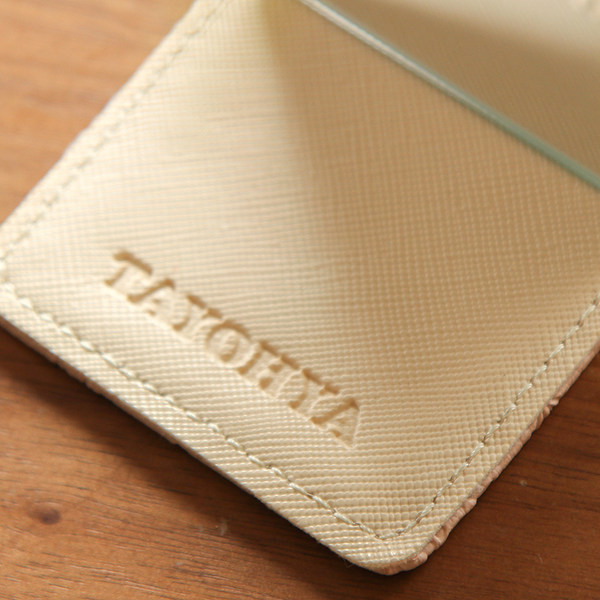 Kandiline kandiline meigipeegel