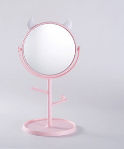 Φορητός καλλυντικός καθρέφτης σε βάση